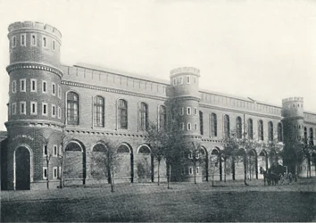 Arsenal och militärmuseet, Santiago, c1882, 1911