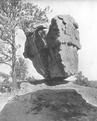 Balanced Rock, Garden of the Gods, Colorado, USA, c1900.