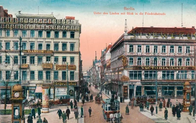Berlin - Unter den Linden med utsikt över Friedrichstrasse, c1900