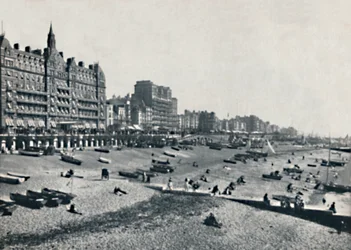 Brighton - The Hotel Métropole and Beach, 1895.