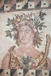 Vårbyst - Detalj av panelen fyra årstiderna - Paphos mosaiker, House of Dionysos - Cypern - Personifiering av våren - Detalj av mosaiken av de fyra årstiderna - Mosaics of Paphos, House of Dionysos - Slutet av andra seklet efter JC - UNSECO Site - Cypern