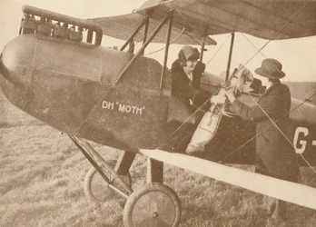 Med flyg till golflänkarna i ett litet 27-60 HP Moth Light Plane, 1927