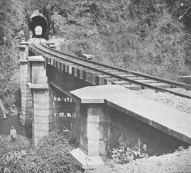 Central Railway of Brazil: Tunnel genom Serra do MAR, 1914
