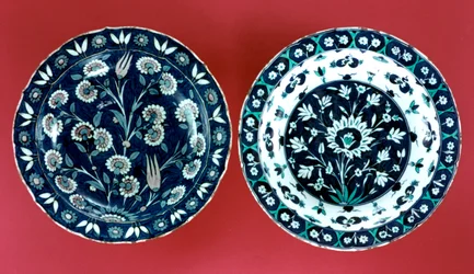 Keramiska tallrikar, c1500-talet