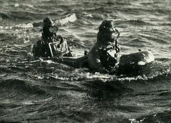 Vagn bemannad torped, andra världskriget, 1945.