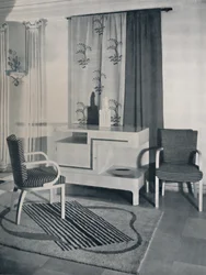 Hörn av ett rum designat av Hayes Marshall för Fortnum & Mason Ltd., London, 1936