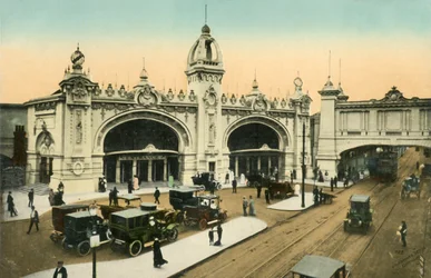 Kröningsutställningen, ingången vid Wood Lane, London, 1911.