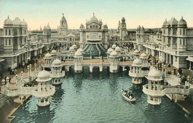 Hedersgården, Kröningsutställningen, London, 1911.