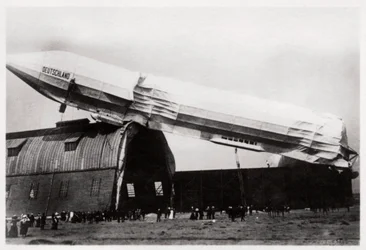 Crashed Zeppelin LZ 8 Deutschland II, Düsseldorf, Tyskland, 1911 1933