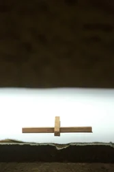 Kors på ett altare. Taize Community, Taize, Frankrike
