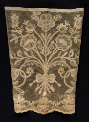 Manschett med blomrankor, 1800-tal.