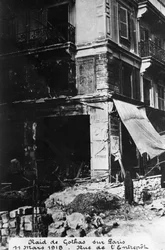 Skador efter en räd av tyska Gotha-bombare, Paris, 11 mars 1918