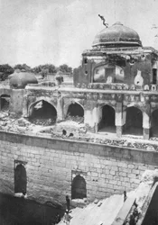 Delhi. A Perilious Dive, c1910.