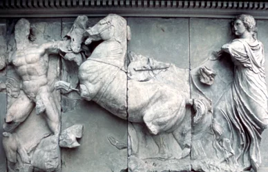 Detalj från Pergamonaltarets stora fris, 180-159 f.Kr