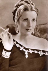 Diana Wynyard, brittisk skådespelerska, 1933