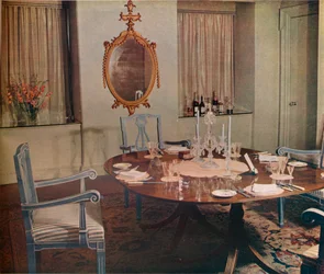 Matsalen i lägenheten designad av Herman Schryver på Grosvenor Square, London, 1936