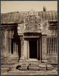 Dörröppning genom ett inre hölje, Angkor Wat, Kambodja, ca. 1880.