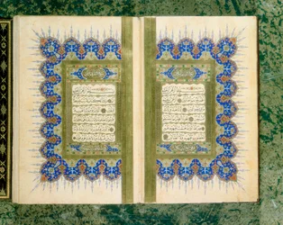 Dubbelt uppslag från en koran med kantdekor, 1867