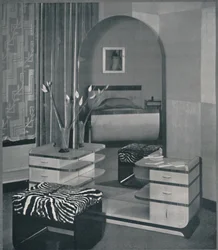 Sminkbord och pall designade för Frankl Galleries, Inc., 1933