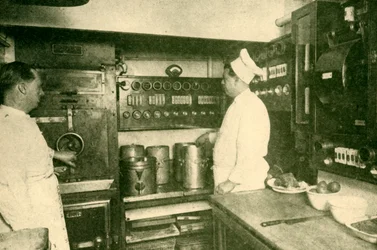 Elektriskt utrustat tågkök, London and North Eastern Railway, 1930.
