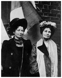 Emmeline Pankhurst, brittisk suffragette, och hennes dotter Christabel, tidigt 1900-tal 1956