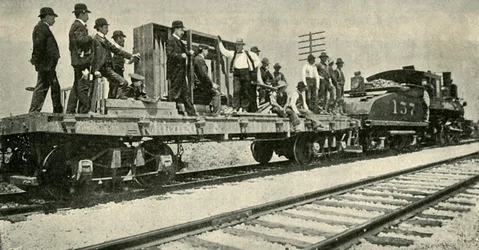 På väg till utomhusstudion, 1901.