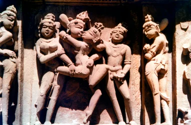 Erotisk skulptur, hinduiskt tempel, Khajuraho, Indien, 950 - 1050