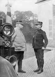 Franska första världskrigets generaler Joseph Joffre och Ferdinand Foch, Flandern, 1914