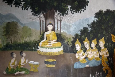 Fresk som visar en scen av Buddhas liv i Wat Phra Doi Suthep, Chiang Mai. Buddha tar emot allmosor. Thailand