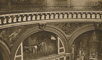 Från krona till bas av Londons stora katedral: The Whispering Gallery, c1935.