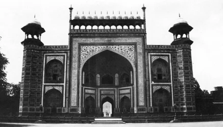 Porten till Taj Mahal, Agra, Indien, 1916-1917
