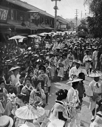 Geisha procession, Yokohama Jubilee, Japan, 1909