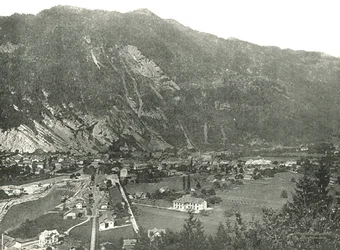 Översikt över staden Interlaken, Schweiz, 1895.