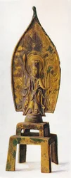 Förgylld bronsfigur av Kuan-Yin, 334 AD, 1936
