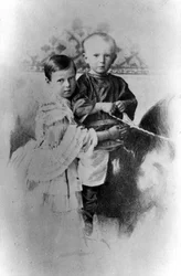 Storhertiginnan Maria Alexandrovna och storhertig Sergej Alexandrovich av Ryssland, c1860-c1862