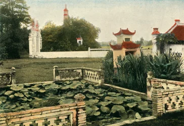 Ha Noi. Brush Pagoda, Hanoi. Syfte Thap Pagoda, 1900.