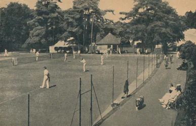 Hårda tennisbanor, Upper Gardens, 1929