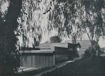 House at Los Angeles av Richard J Neutra. - Aspekten från vägupplägget, 1942