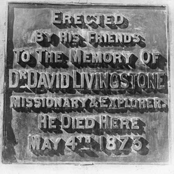 Inskription på monumentet till David Livingstone, Zambia, Afrika, sent 1800- eller tidigt 1900-tal