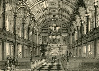 Interiör av St. Andrews Church, c1872.