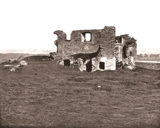 Kendal Castle, Kendal, Cumbria, 1894.