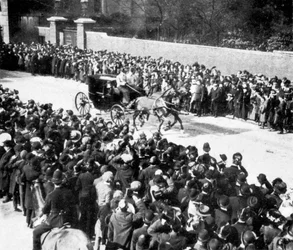 King Georges First Regal Act, 1910