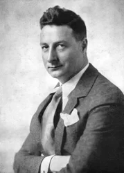 L.M. Nesbitt, författare, tidigt 1900-tal