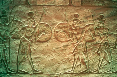 Kalkstensrelief som visar hetitiska soldater, Abu Simbels tempel, Egypten, 1300-1200-talet f.Kr.