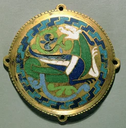 Medaljong föreställande en drake, fransk, från Conques