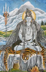 Mediterar Shiva med naja-ormar i Pashupatinath, Kathmandu, Nepal