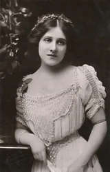 Fröken Edna May, 1878-1948, c1930.