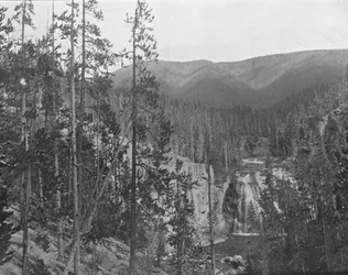 Missourifloden, nedanför Great Falls, Montana, USA, c1900.