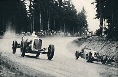 Motorracing på Nurburg Ring, 1937