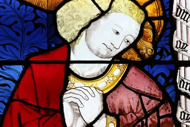 Moulins katedral. Fönster i målat glas. St John, 20160603, Moulins, Europa